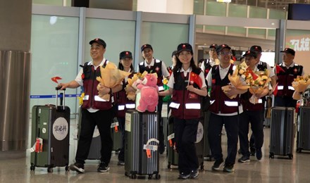 中国政府援缅卫生防疫队中国疾病预防控制中心队员圆满完成任务凯旋
